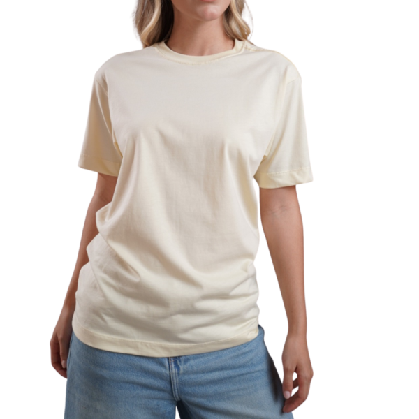 31 Camiseta Silueta Essential 200gr – 100% Algodón Peruano – Vainilla