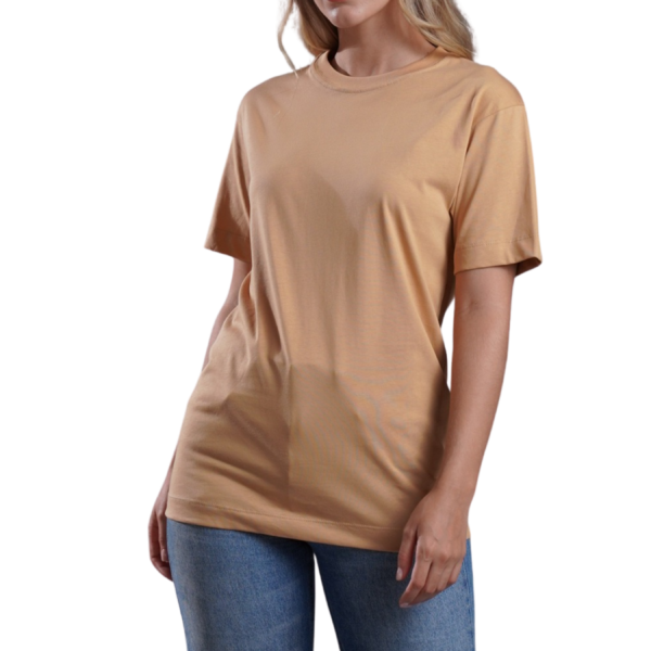 5 Camiseta Silueta Essential 200gr – 100% Algodón Peruano – Camel